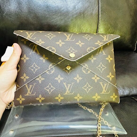 Brand New Louis Vuitton Kirigami GM with accessories - Picture 6 of 15